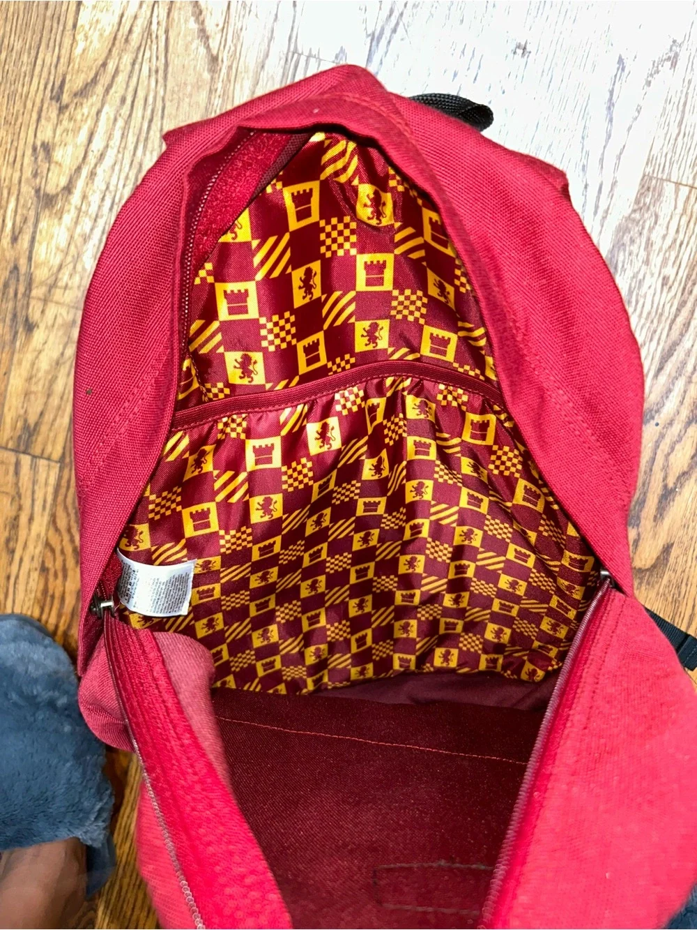 Vans Gryffindor Backpack in Maroon w/ Gold Stripes back to school kids backpack
